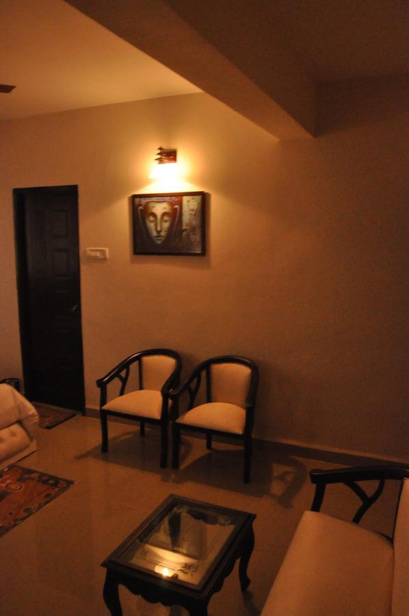 Hotel Dewa Goa Dabolim Esterno foto